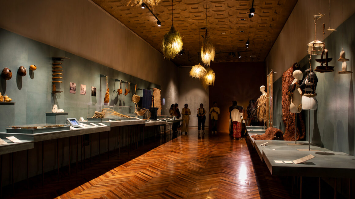 BioDiseño MX en el Museo Franz Mayer de Ciudad de México, exposición sobre biomateriales, biodiversidad y diseño sostenible.
