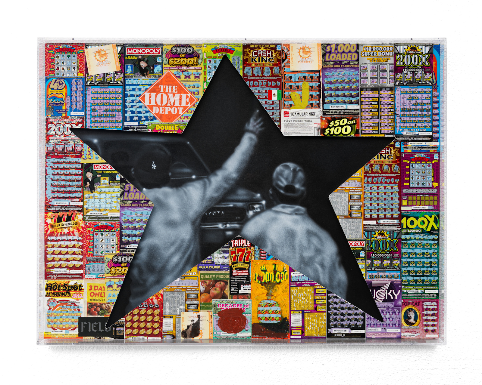 Star Workers de Esteban Samayoa en la exposición Somethin' Bout the East de COL Gallery en San Francisco.