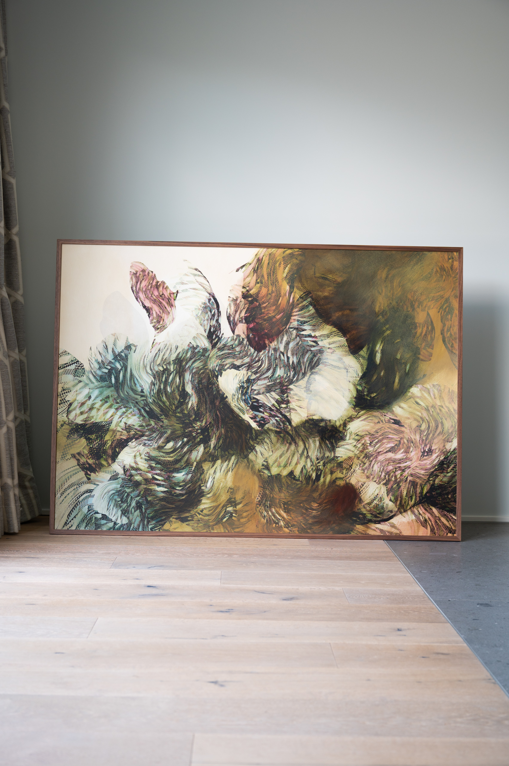 Obra abstracta de Olga Burkard que integra pintura, fotografía y dibujo digital, presentada por Galería Claroscuro.