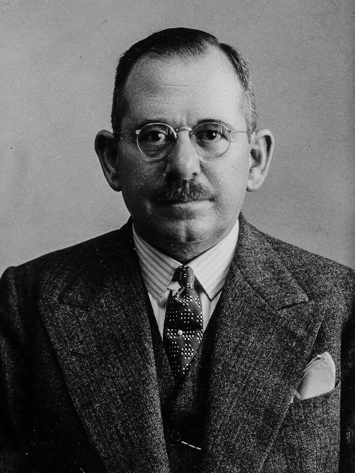 Retrato histórico en blanco y negro del coleccionista y filántropo Franz Mayer.