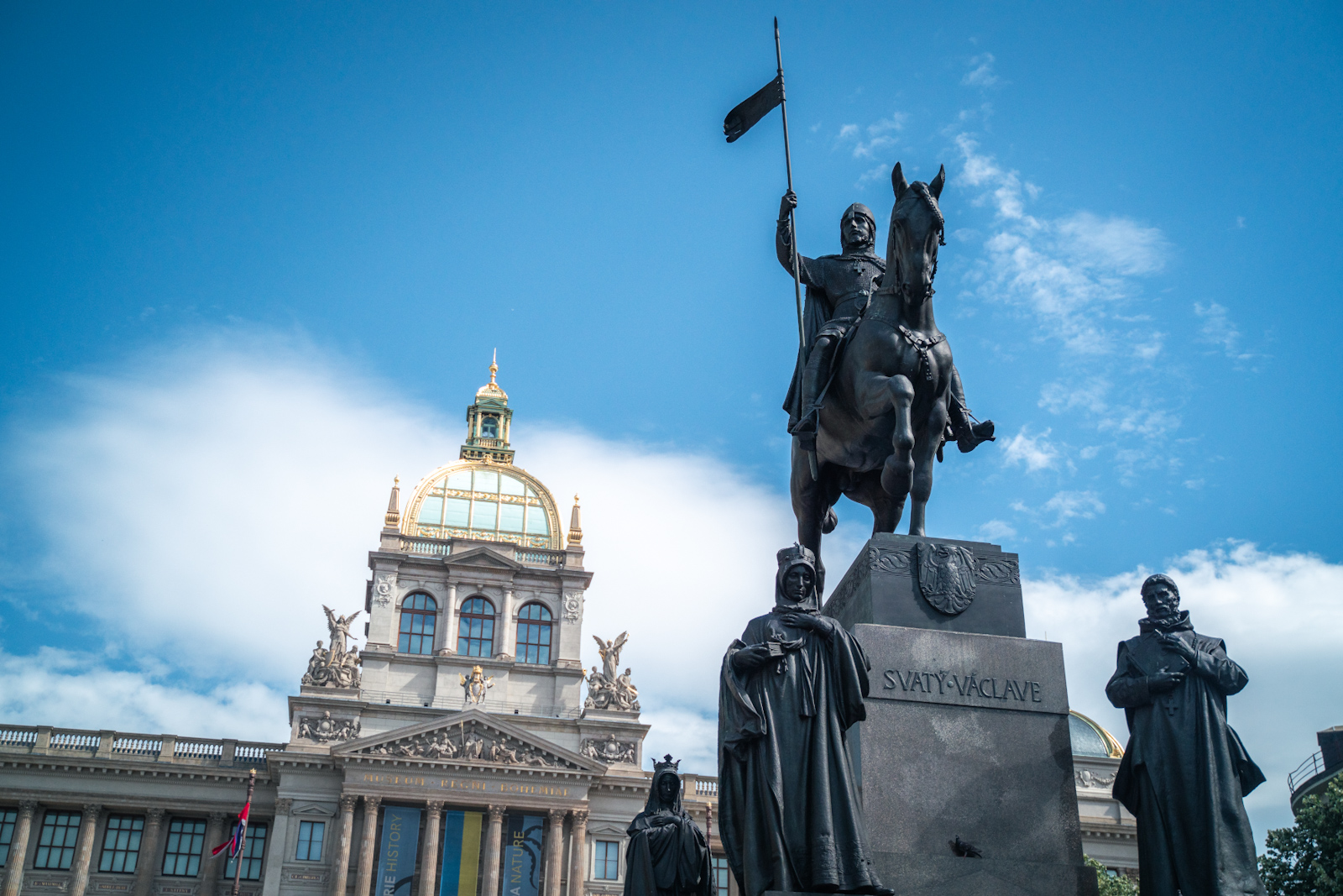 Museos gratis en Chequia: Museo Nacional de Praga y monumento a san Wenceslao