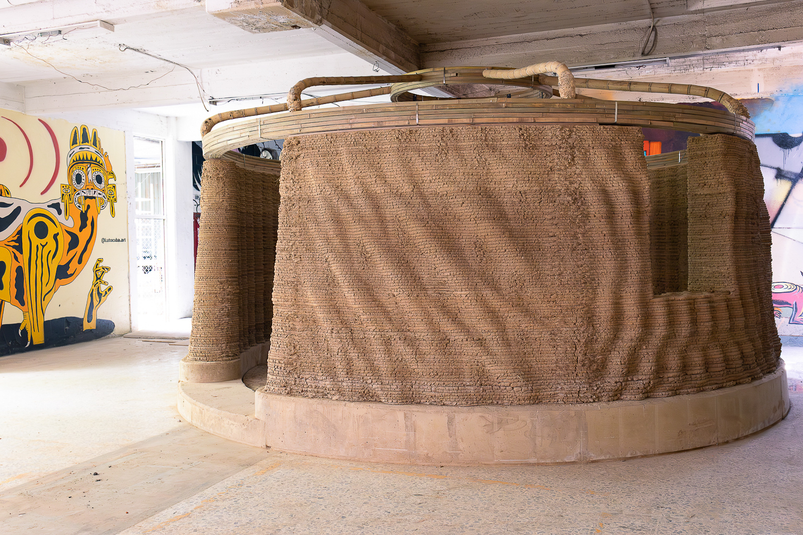 TEMIS, edificio autoportante impreso en 3D con tierra por SEED Collective