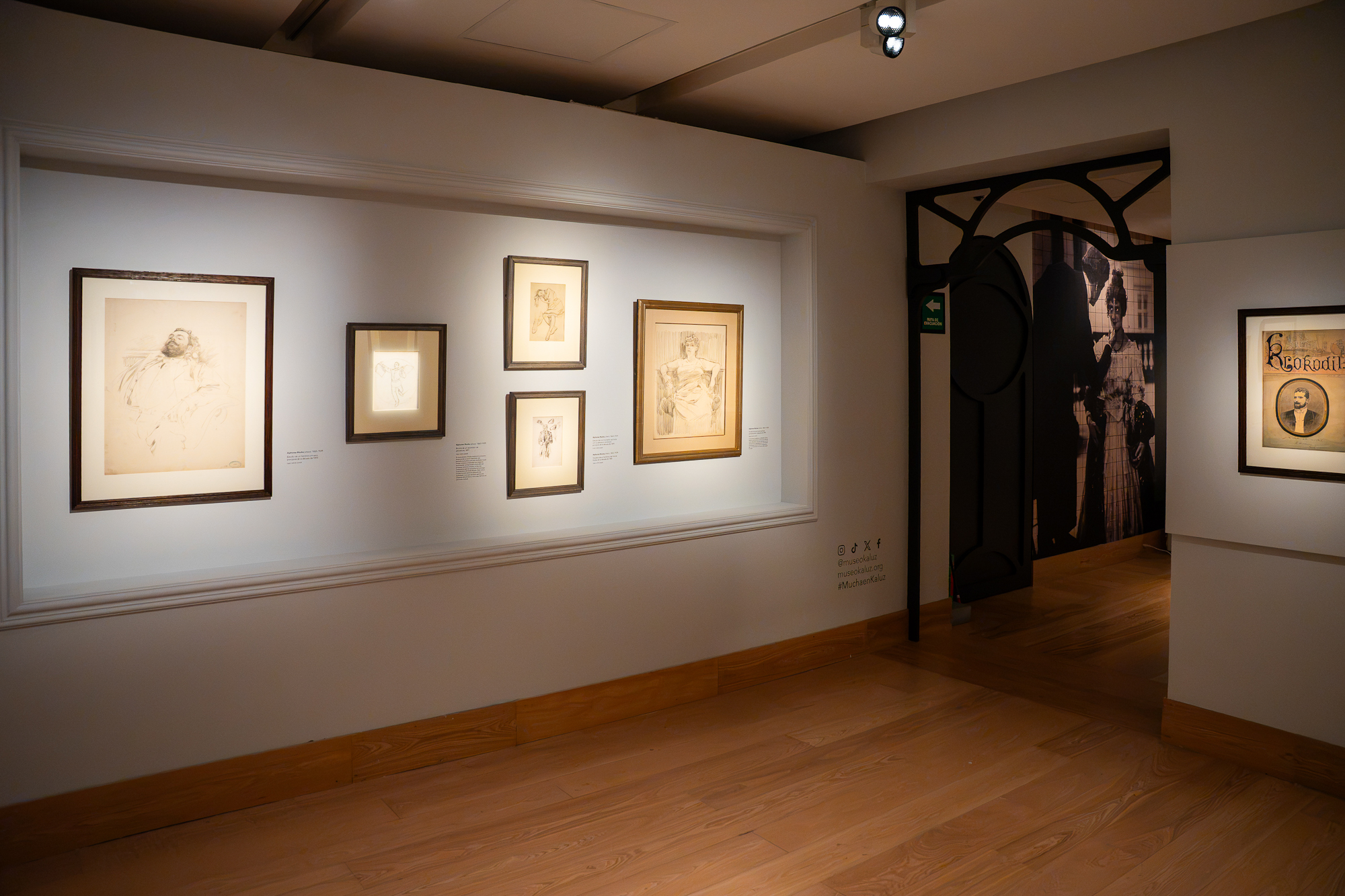 Bocetos y dibujos de Alphonse Mucha en la exposición del Museo Kaluz
